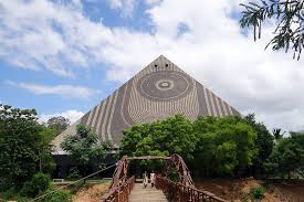 Varied Venue Options for Different Budgets
