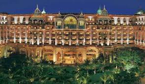 Venues Under ₹5 Lakhs Are Highly Preferred
